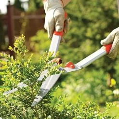 Leonard Hedge Shear, 9in Straight Blades, 23in Overall -Garden And Outdoor Shop 91230 4 1