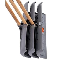 Leonard Poly Snow Pusher -Garden And Outdoor Shop a124p 3