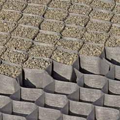 DuPont GroundGrid, 4 Ft. X 25 Ft., 50 Mm X 110 Mm Cells