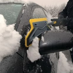 True Temper Telescoping Snow Brush 10 True Temper Telescoping Snow Brush -Garden And Outdoor Shop tt5212 4